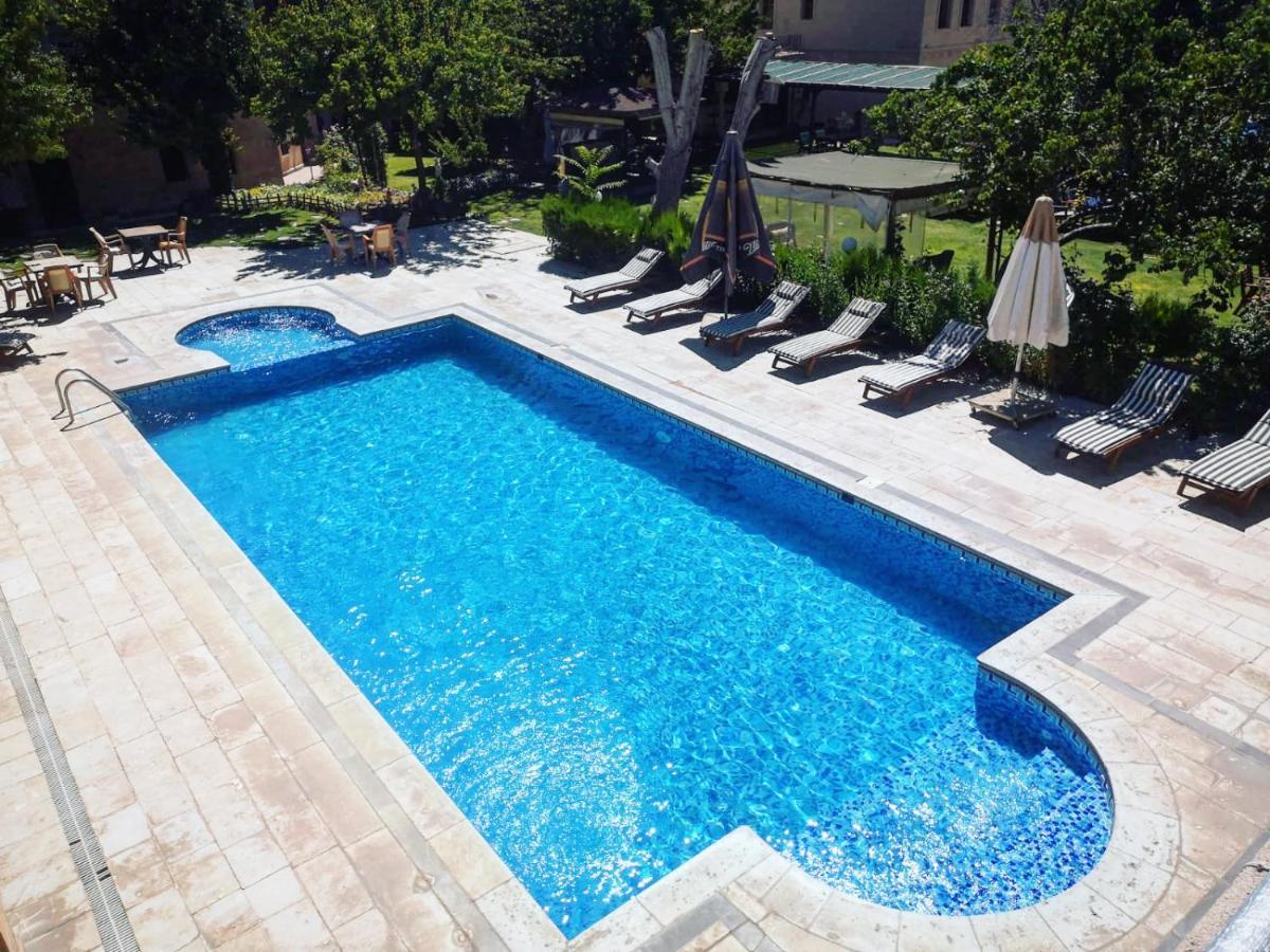 Melis Cave Hotel 어굽 외부 사진