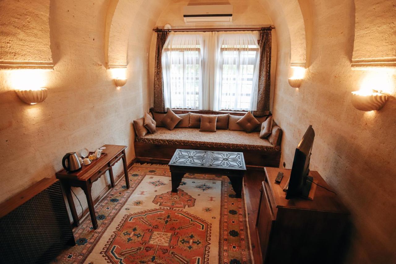 Melis Cave Hotel 어굽 외부 사진