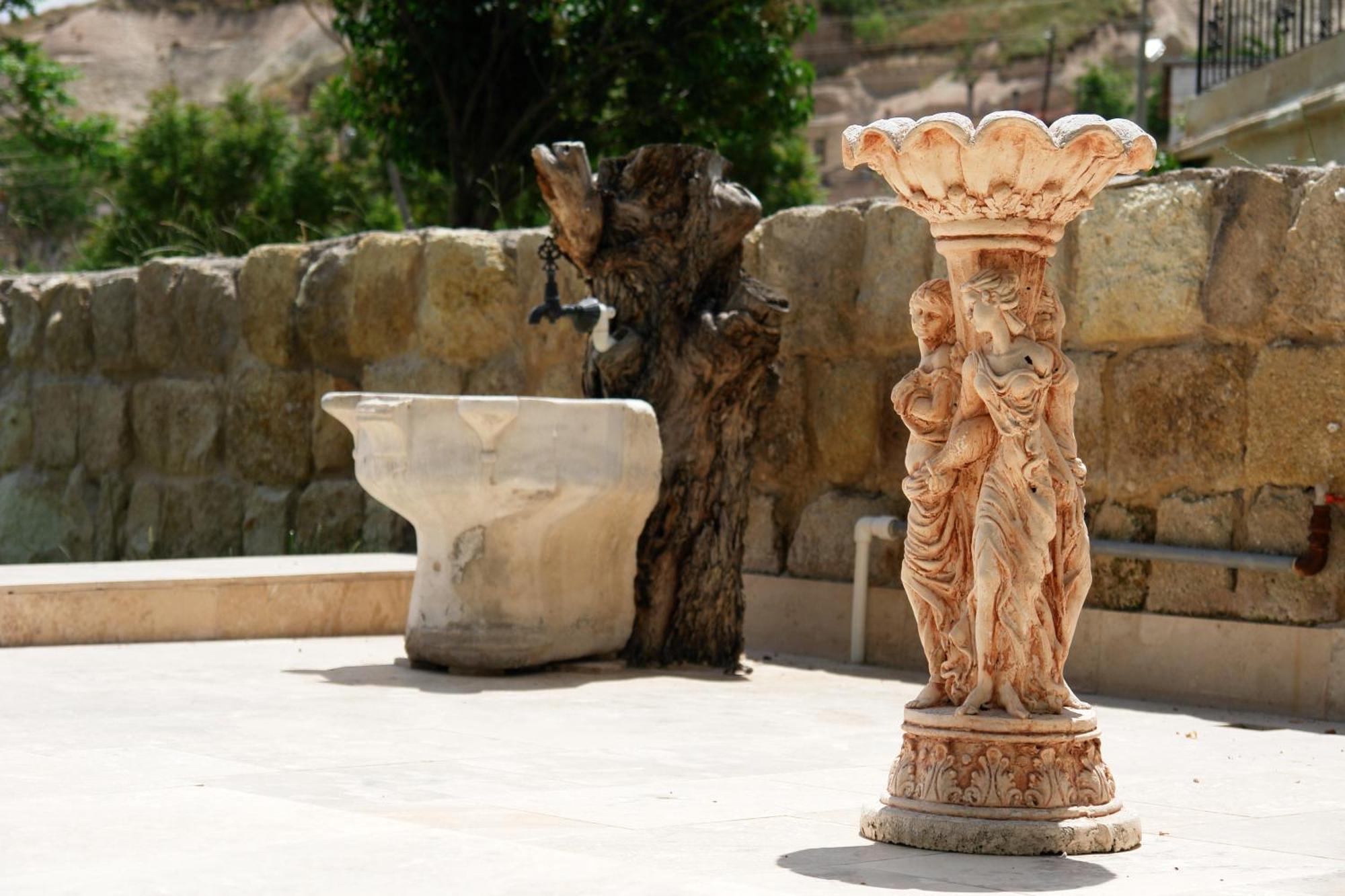 Melis Cave Hotel 어굽 외부 사진